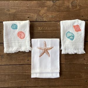 Coastal Towel Bundle 1 Fancy NWOT Dish Towel/2 Finger Tip